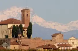 Book a perfect Holidays Homes in Langhe