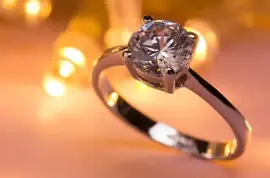 Dreamy Round Brilliant Diamond Ring