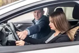 Are You Looking for Best Driving Refresher Course 