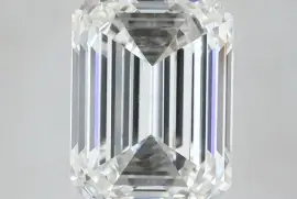 Glorious Emerald Cut Lab-grown Diamond Gemstone
